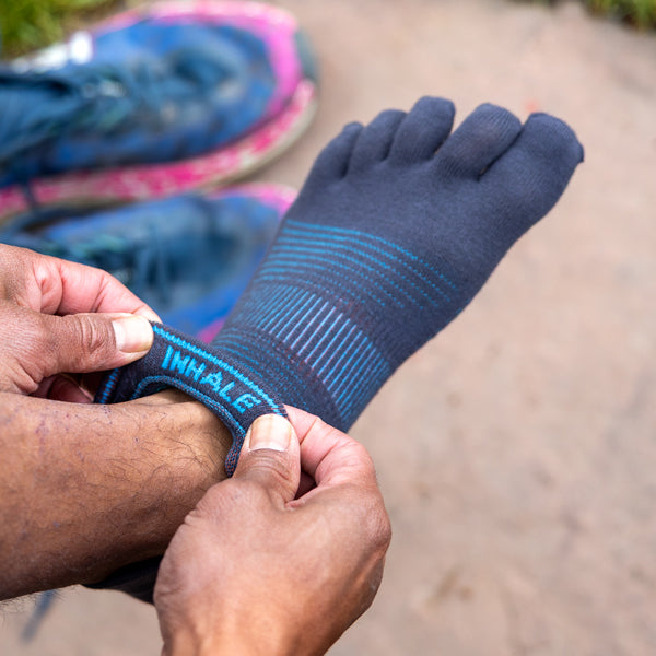 Injinji Run Lightweight No-Show Carbon