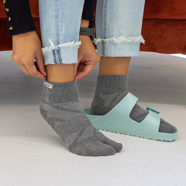 Injinji Mini Crew à bout fendu ASH