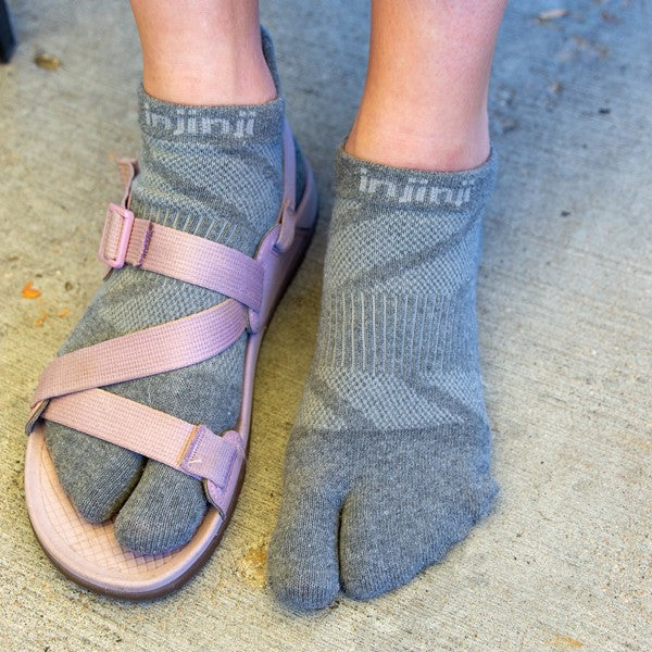 Injinji Split-Toe No-Show ASH